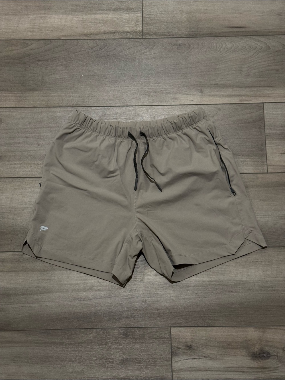 Fabletics Size Small Men's Performance Shorts - Taupe with Black Drawstring